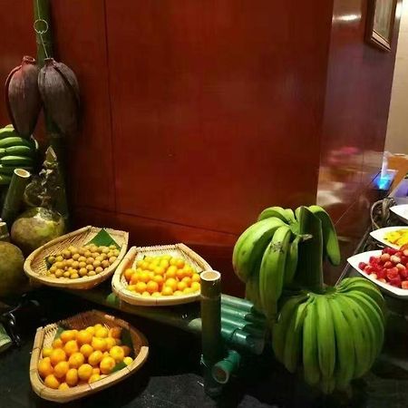 קונמינג Kai Wah Plaza International Hotel מראה חיצוני תמונה
