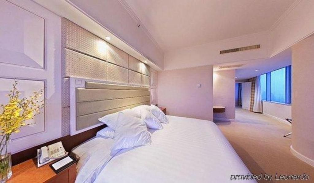 קונמינג Kai Wah Plaza International Hotel מראה חיצוני תמונה