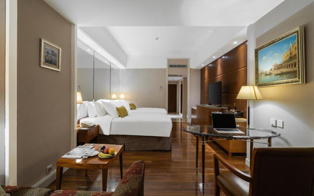 קונמינג Kai Wah Plaza International Hotel מראה חיצוני תמונה