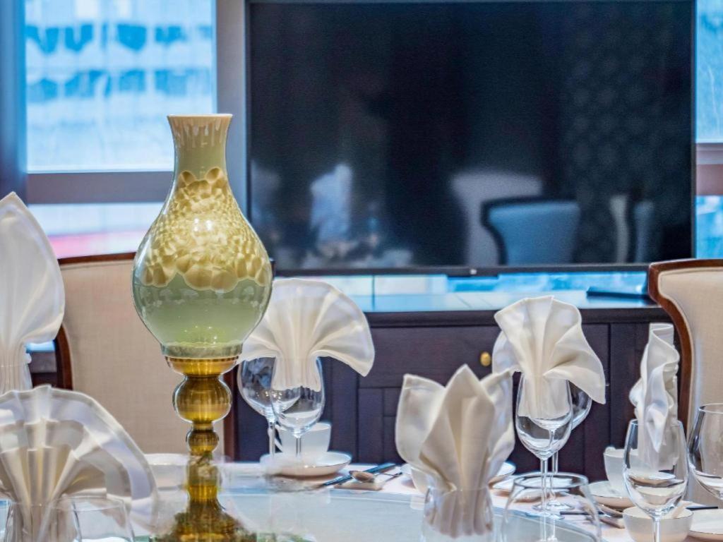 קונמינג Kai Wah Plaza International Hotel מראה חיצוני תמונה