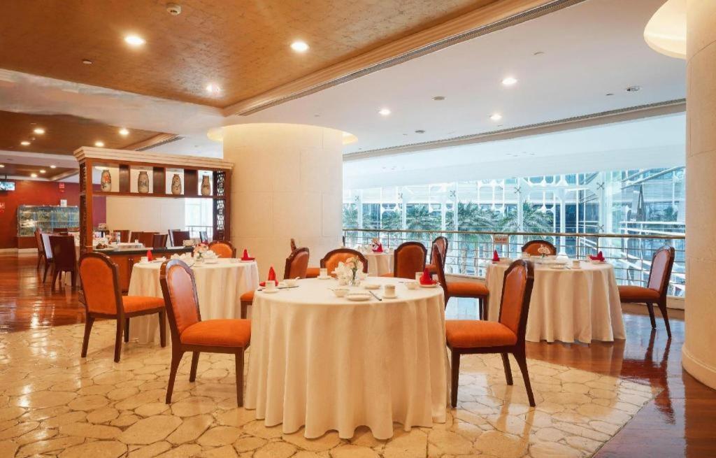 קונמינג Kai Wah Plaza International Hotel מראה חיצוני תמונה